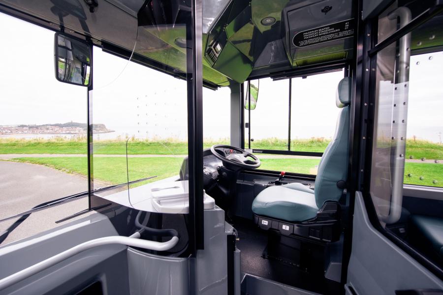 Детали интерьера Alexander Dennis Enviro200 2015 года  (фото 14 из 39)